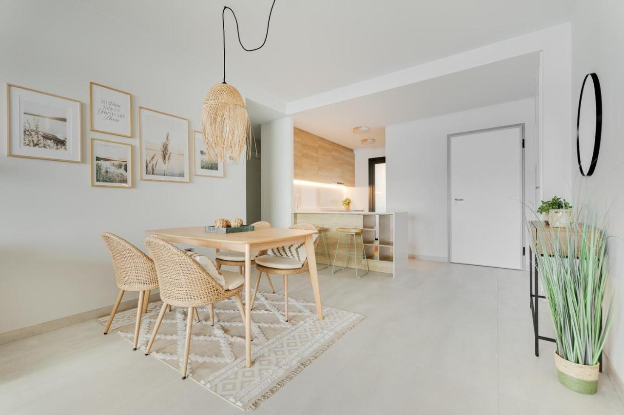 Sunset Waves Fresh Apartments Benidorm Bagian luar foto